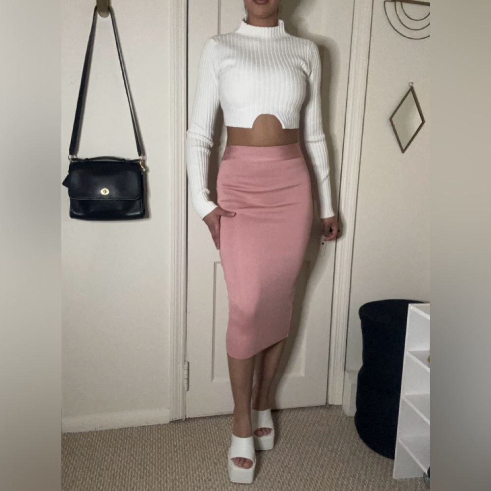 Bodycon midi skirt